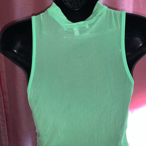 Swimsuits Cover up - Picture 2 of 6